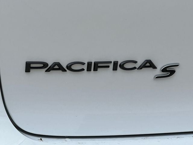 2027 Chrysler Pacifica PACIFICA LIMITED
