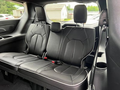 2027 Chrysler Pacifica PACIFICA LIMITED