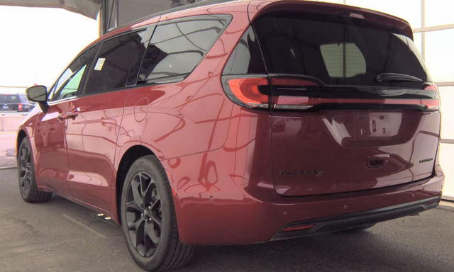 2024 Chrysler Pacifica Limited