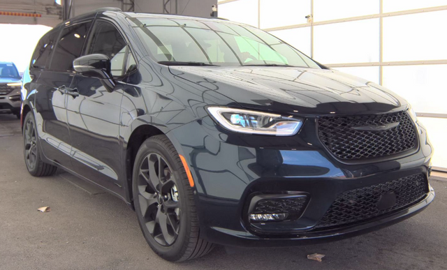 2024 Chrysler Pacifica Limited