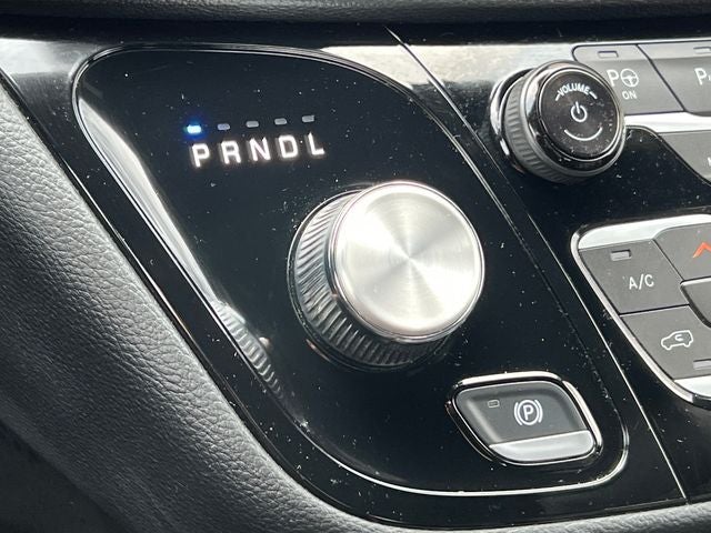 2024 Chrysler Pacifica Hybrid S Appearance Pkg