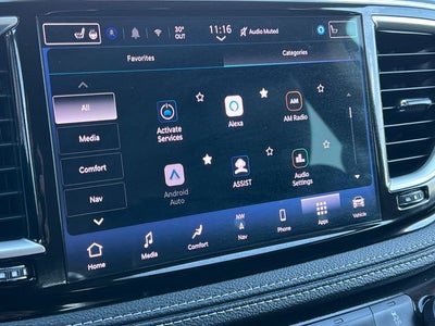 2024 Chrysler Pacifica Hybrid Select