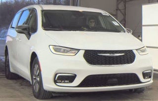 2024 Chrysler Pacifica Hybrid Select