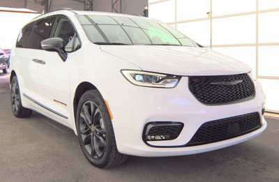 2024 Chrysler Pacifica Touring L AWD