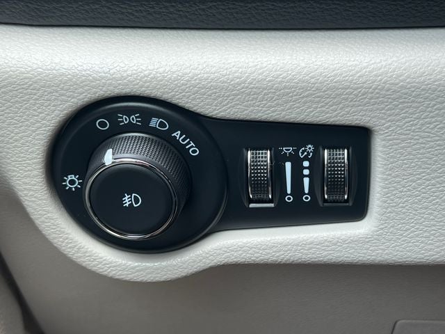 2024 Chrysler Pacifica Touring L AWD
