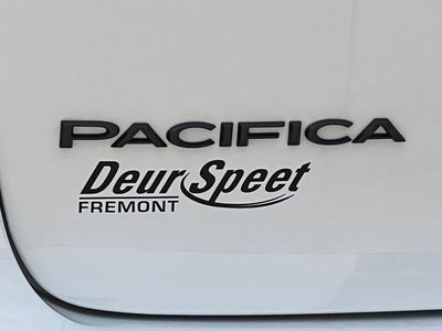 2024 Chrysler Pacifica Touring L AWD