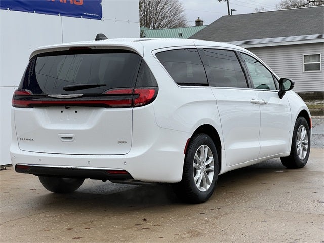 2026 Chrysler Pacifica PACIFICA SELECT AWD