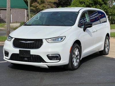 2024 Chrysler Pacifica Touring L AWD