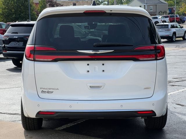2024 Chrysler Pacifica Touring L AWD