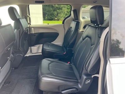2024 Chrysler Pacifica Touring L AWD