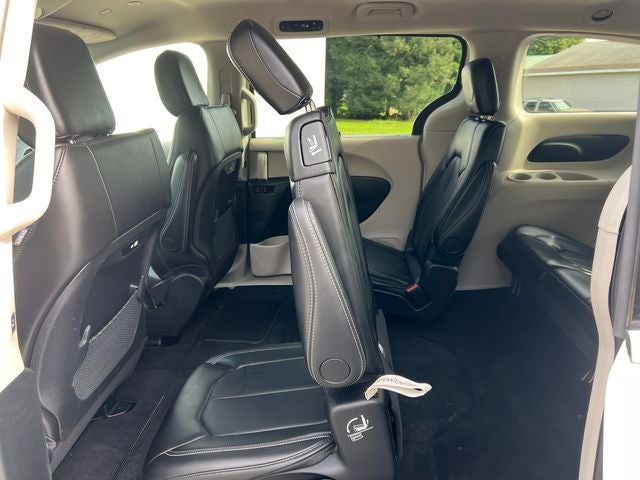 2024 Chrysler Pacifica Touring L AWD