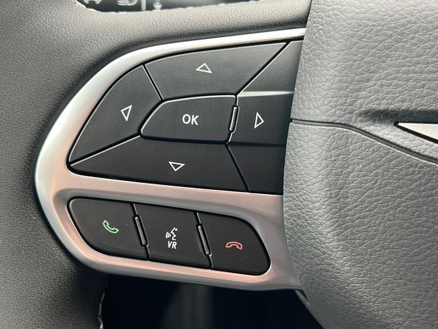 2027 Chrysler Pacifica PACIFICA SELECT AWD