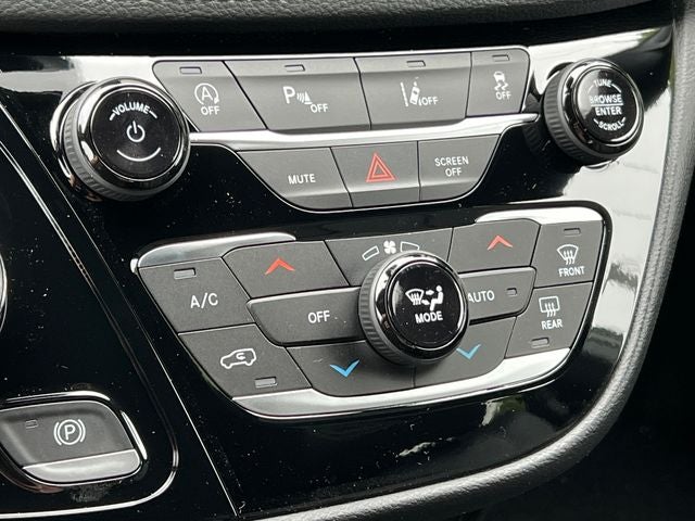 2027 Chrysler Pacifica PACIFICA SELECT AWD