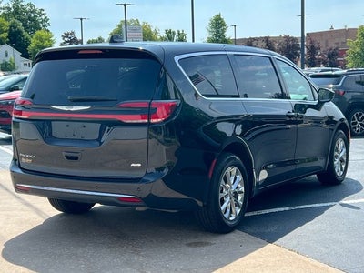 2023 Chrysler Pacifica Touring L AWD