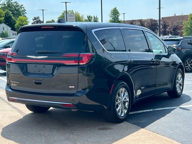 2023 Chrysler Pacifica Touring L AWD