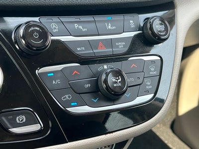 2023 Chrysler Pacifica Touring L AWD