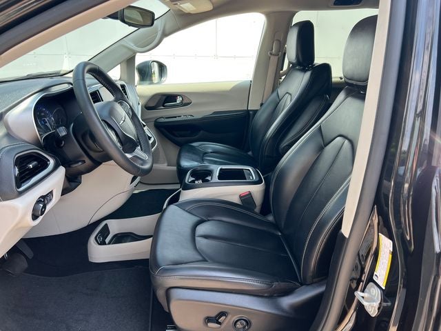 2023 Chrysler Pacifica Touring L AWD