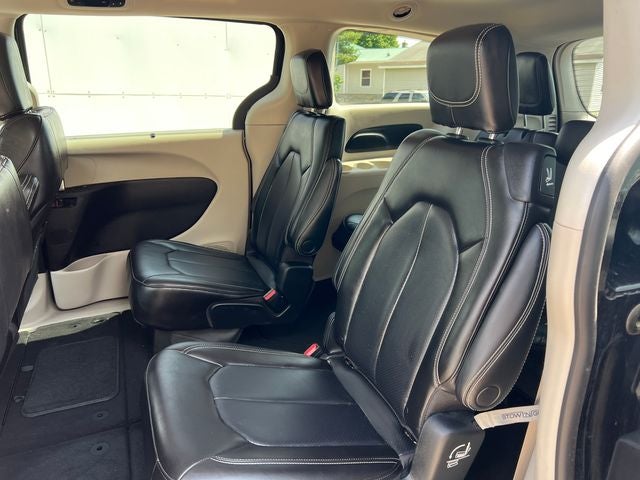 2023 Chrysler Pacifica Touring L AWD