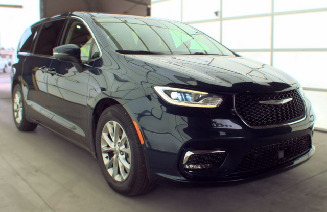 2023 Chrysler Pacifica Touring L AWD