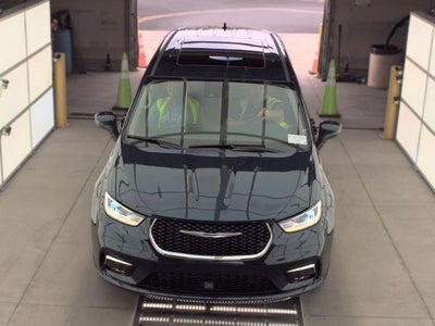 2023 Chrysler Pacifica Touring L AWD