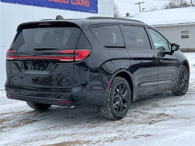 2026 Chrysler Pacifica PACIFICA SELECT AWD