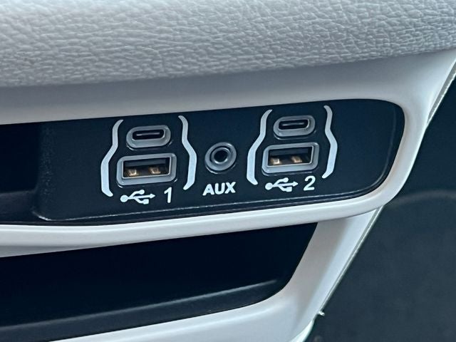 2024 Chrysler Pacifica Touring L AWD