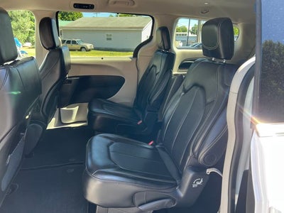 2024 Chrysler Pacifica Touring L AWD