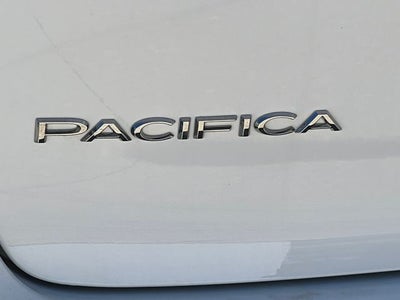 2024 Chrysler Pacifica Touring L AWD