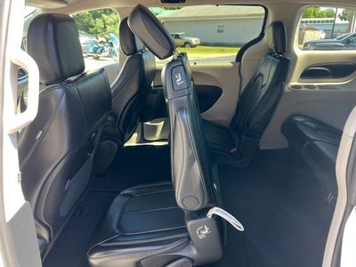 2024 Chrysler Pacifica Touring L AWD