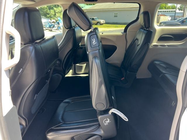 2024 Chrysler Pacifica Touring L AWD