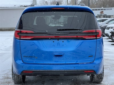 2026 Chrysler Pacifica PACIFICA SELECT AWD