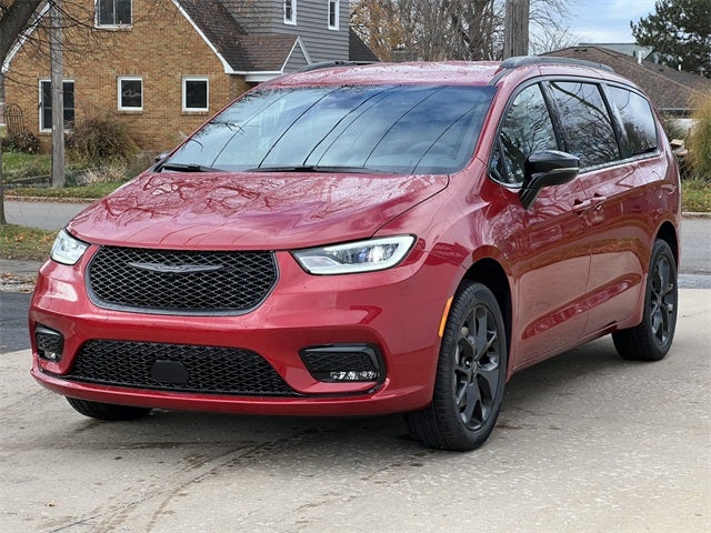 2026 Chrysler Pacifica PACIFICA SELECT AWD