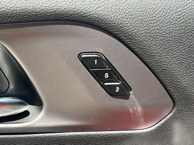 2027 Chrysler Pacifica PACIFICA SELECT AWD