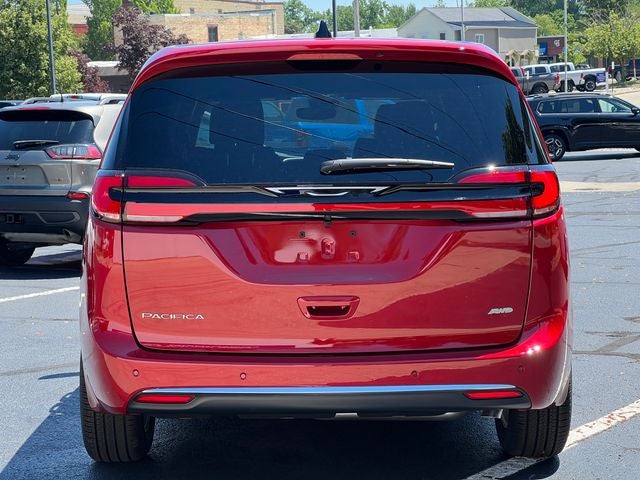 2027 Chrysler Pacifica PACIFICA SELECT AWD
