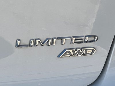 2024 Chrysler Pacifica Limited AWD
