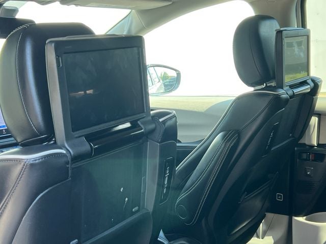 2024 Chrysler Pacifica Limited AWD