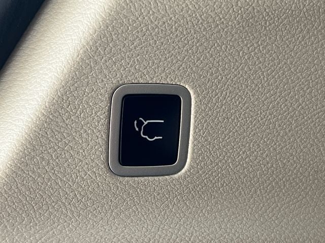 2024 Chrysler Pacifica Limited AWD