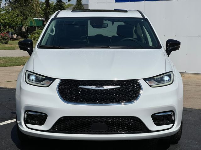 2024 Chrysler Pacifica Limited AWD