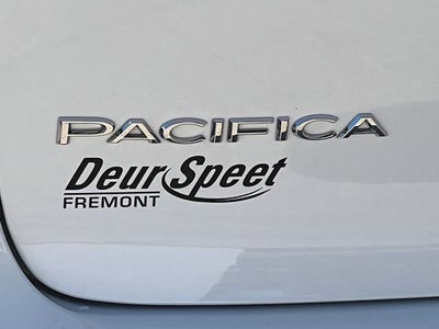 2024 Chrysler Pacifica Limited AWD