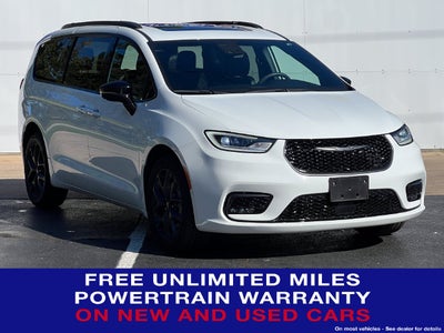 2023 Chrysler Pacifica Limited AWD