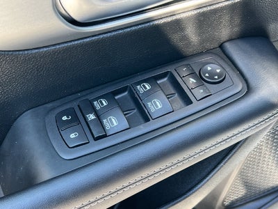 2023 Chrysler Pacifica Limited AWD