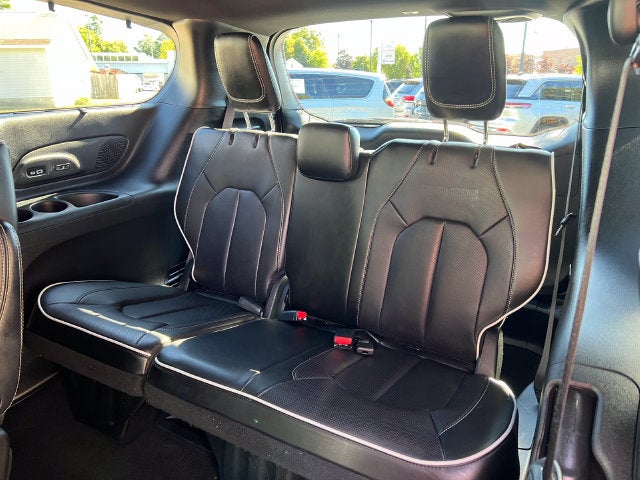 2023 Chrysler Pacifica Limited AWD