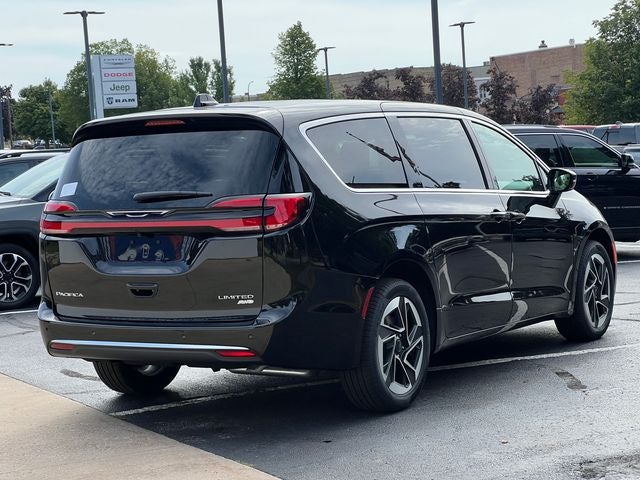 2027 Chrysler Pacifica PACIFICA LIMITED AWD