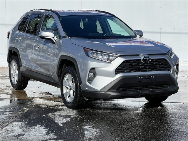 2021 Toyota RAV4 XLE