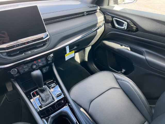 2027 Jeep Compass Limited Altitude