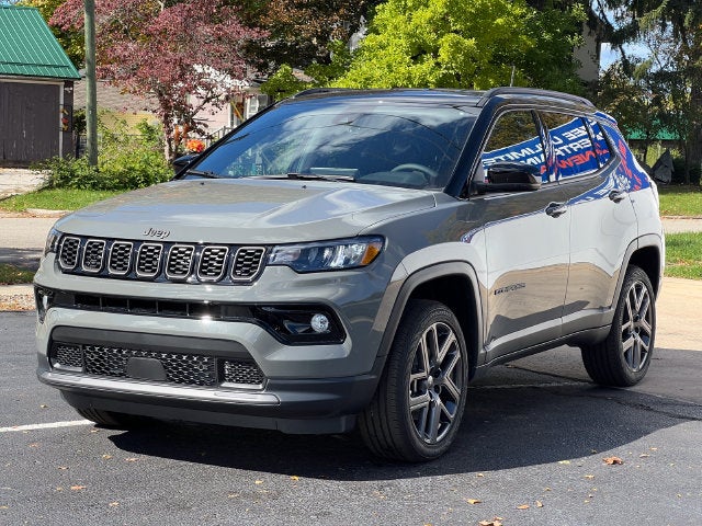 2027 Jeep Compass Limited Altitude