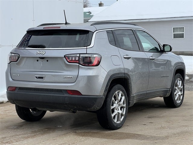 2022 Jeep Compass Latitude Lux 4x4