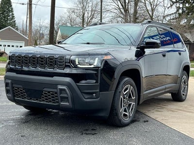 2026 Jeep Cherokee CHEROKEE LAREDO 4X4