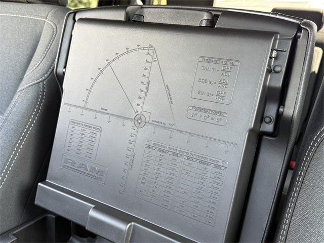 2026 RAM Ram 3500 RAM 3500 BIG HORN CREW CAB 4X4 6'4' BOX