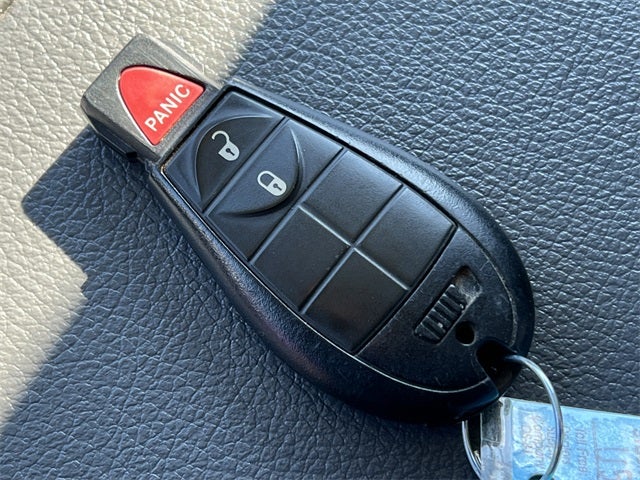 2017 RAM 1500 Express Crew Cab 4x4 5'7' Box